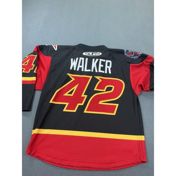 Junior Fuel Jersey Boys Large Black Hockey Athletic Knit Walker 42 Youth - Picture 7 of 11